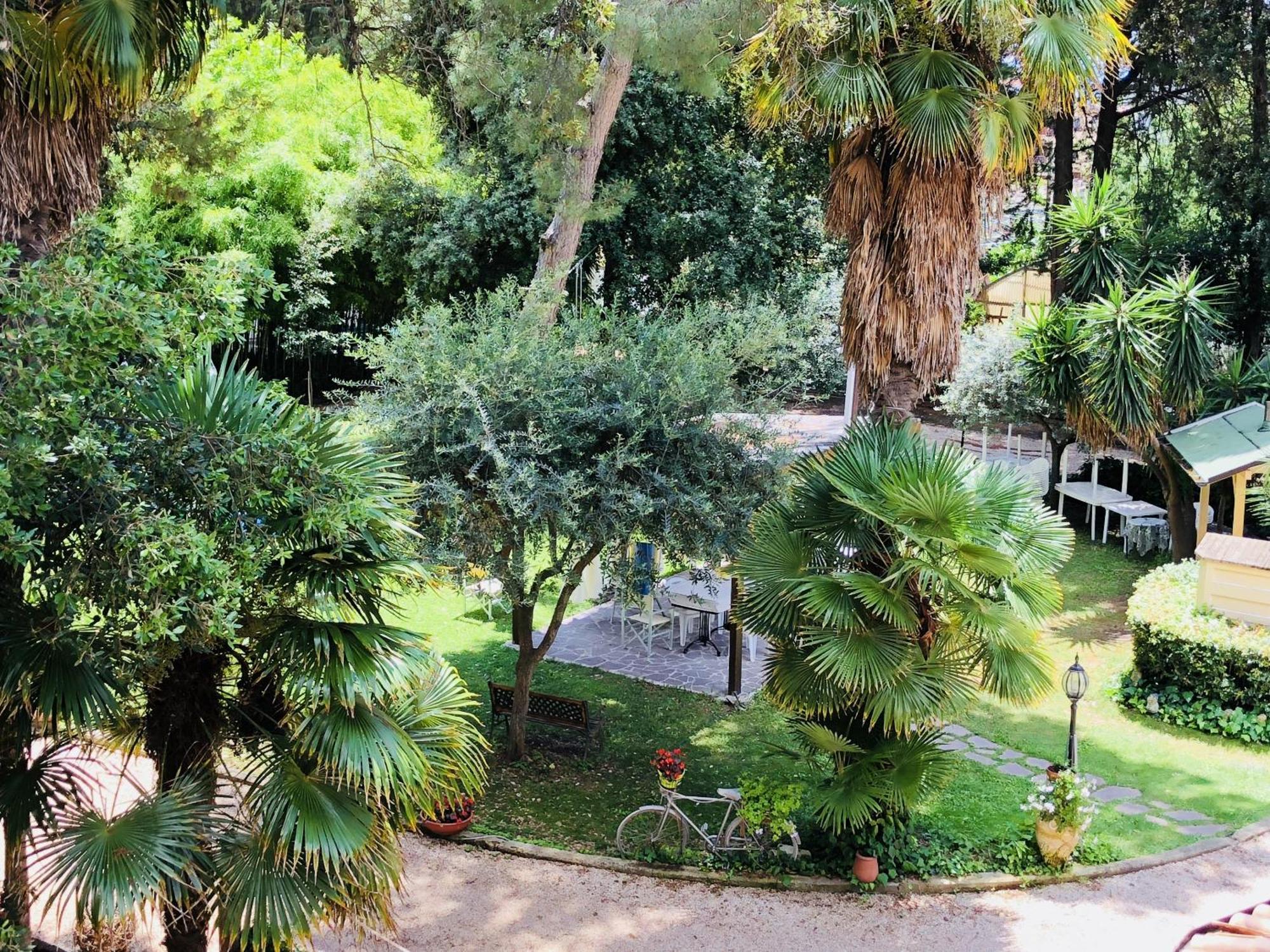Villa Berghella Montesilvano Exterior photo